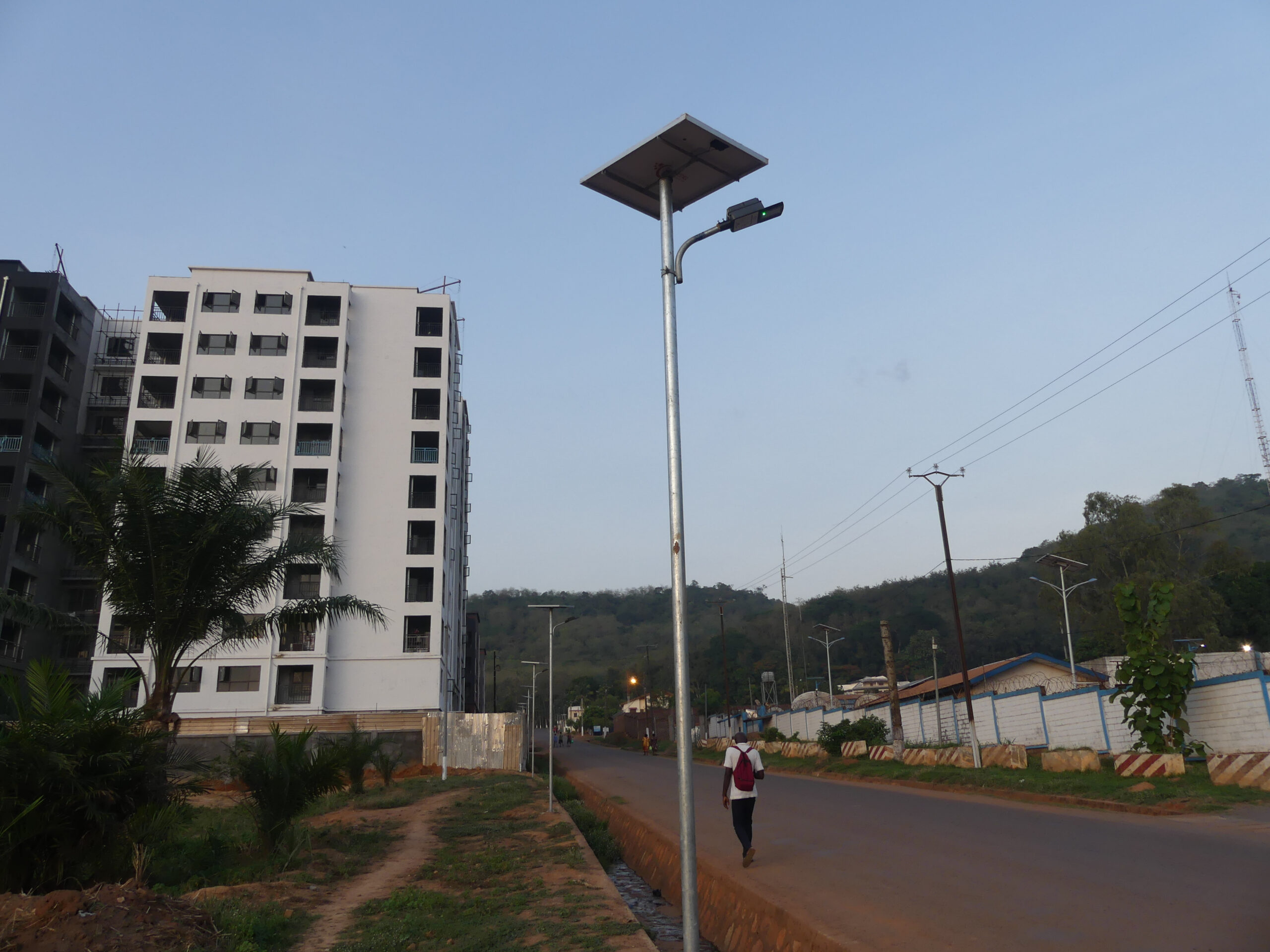 Quelles répercussions après l’installation de lampadaires solaires dans plusieurs rues de Bangui ?
