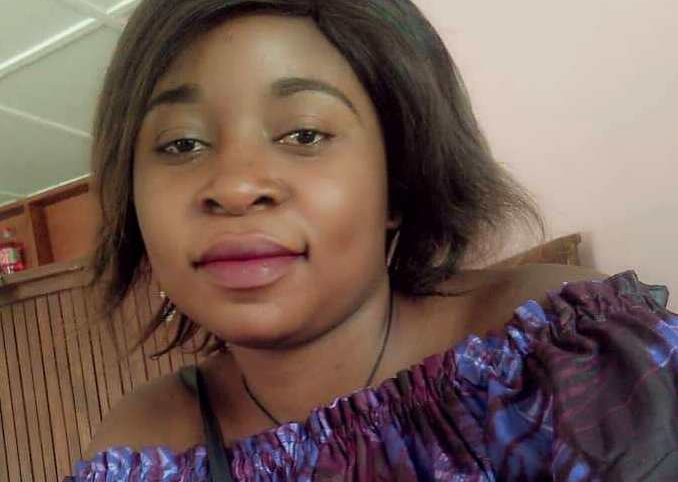 Ornella Goliké présente l'objectif de l'association Bé-Mbarta-Karinou