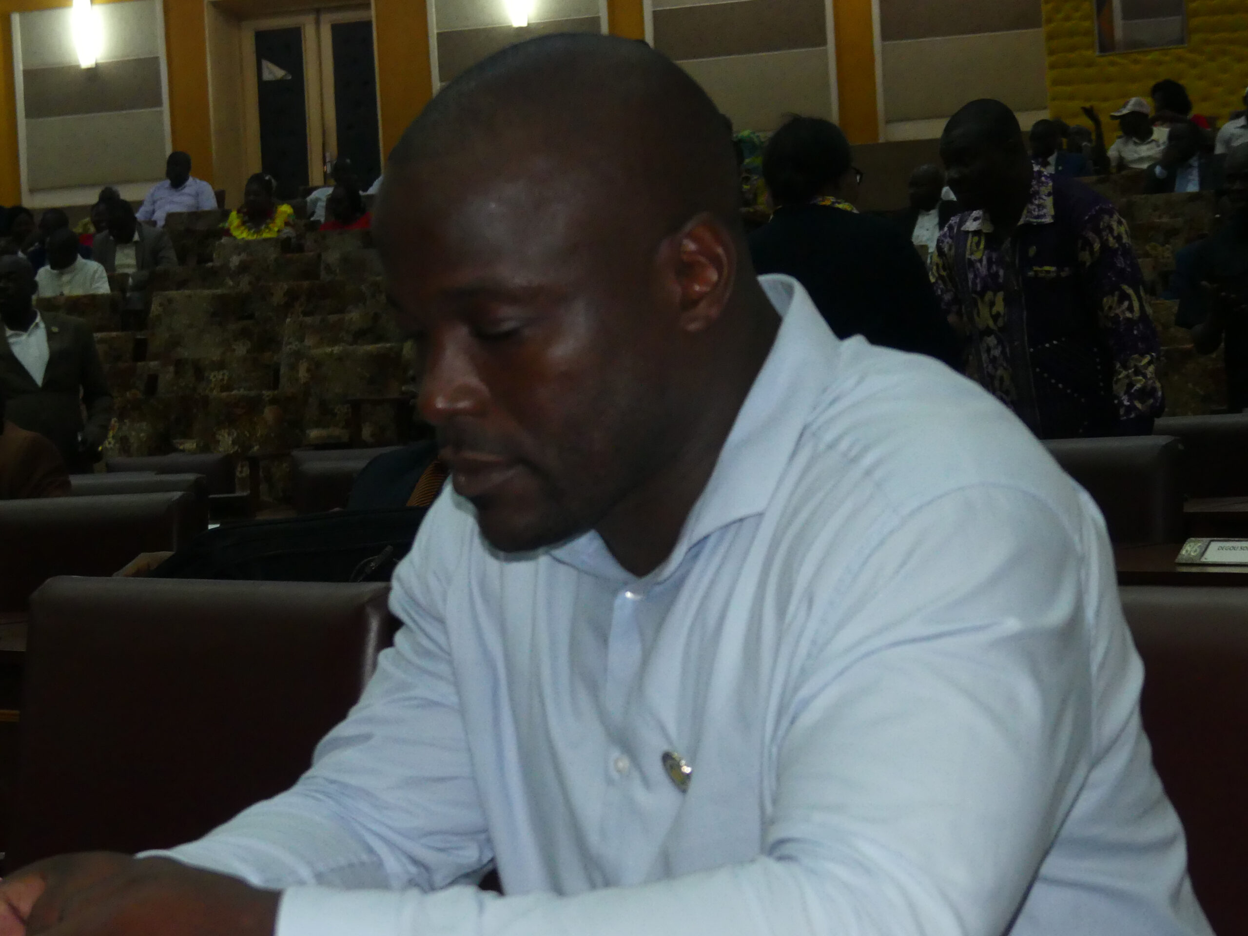 Bangui: Les deux députés arrêtés le 29 octobre croupissent encore en prison en attendant l’issue  des enquêtes