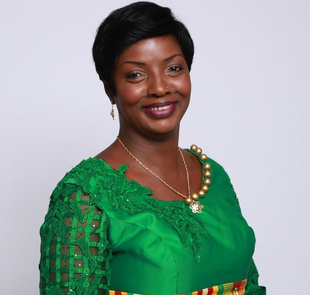 « Je rends hommage à ces femmes et hommes qui, chaque jour, se lèvent pour aller sauver des vies »