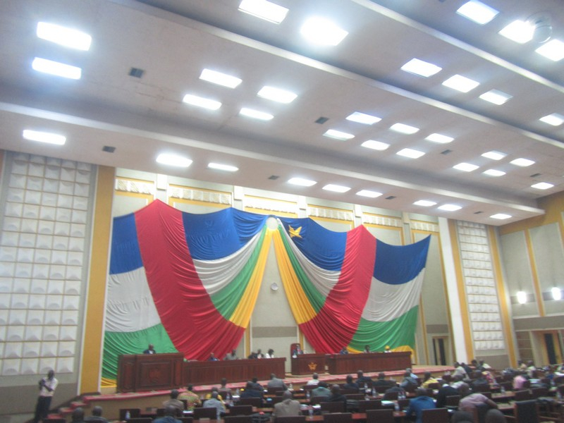 Crise à l’Assemblée Nationale, Bertin Bea hausse le ton