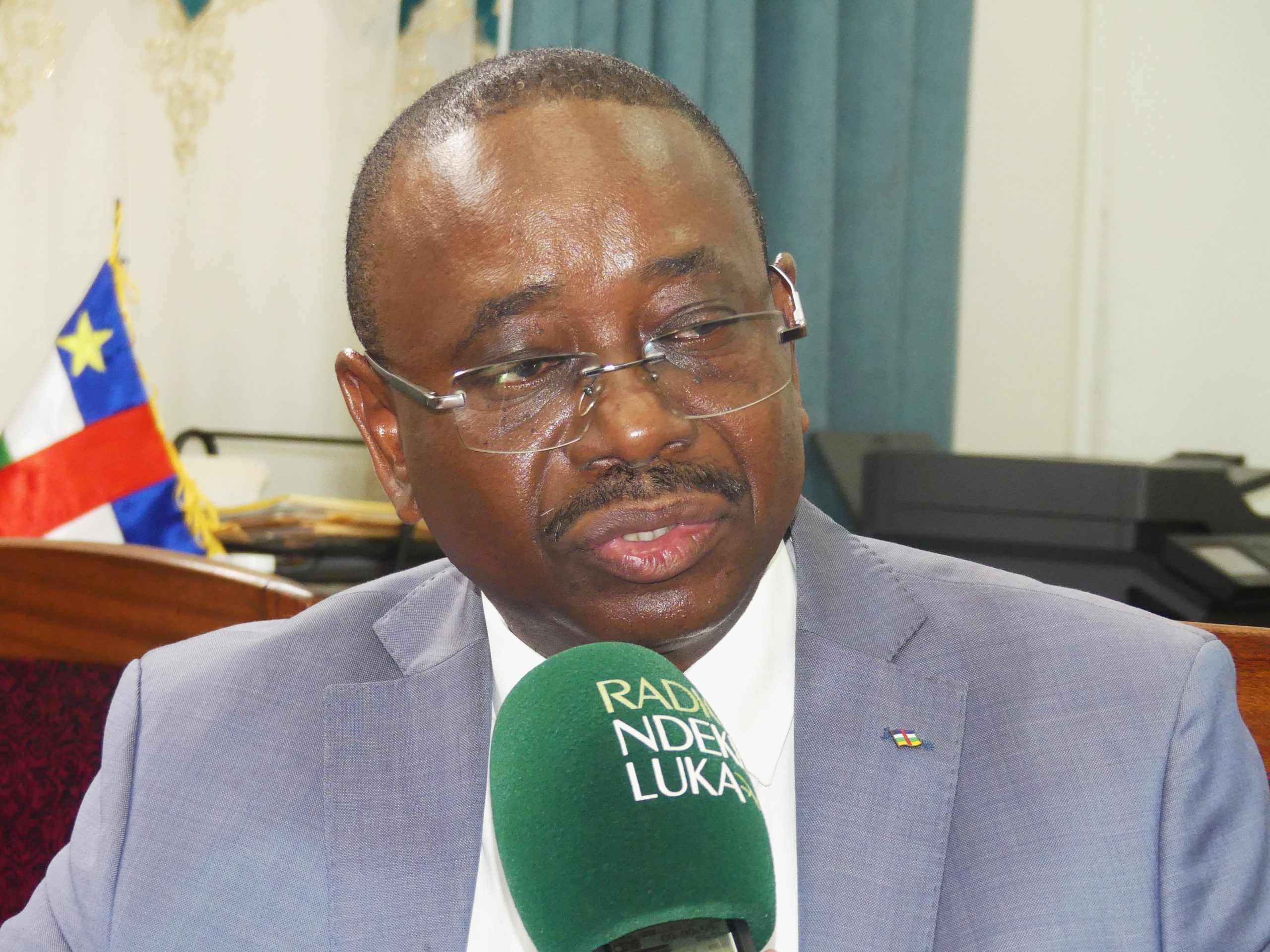 « C’est moi qui ai proposé au ministre de la Fonction publique de faire un contrôle »