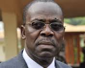 Démission du Premier ministre André Nzapayéké et de son gouvernement