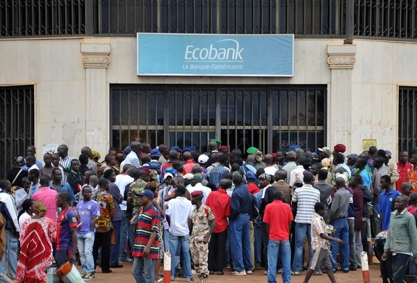 Bangui: la fin du mois est synonyme de galère pour les fonctionnaires dans les banques