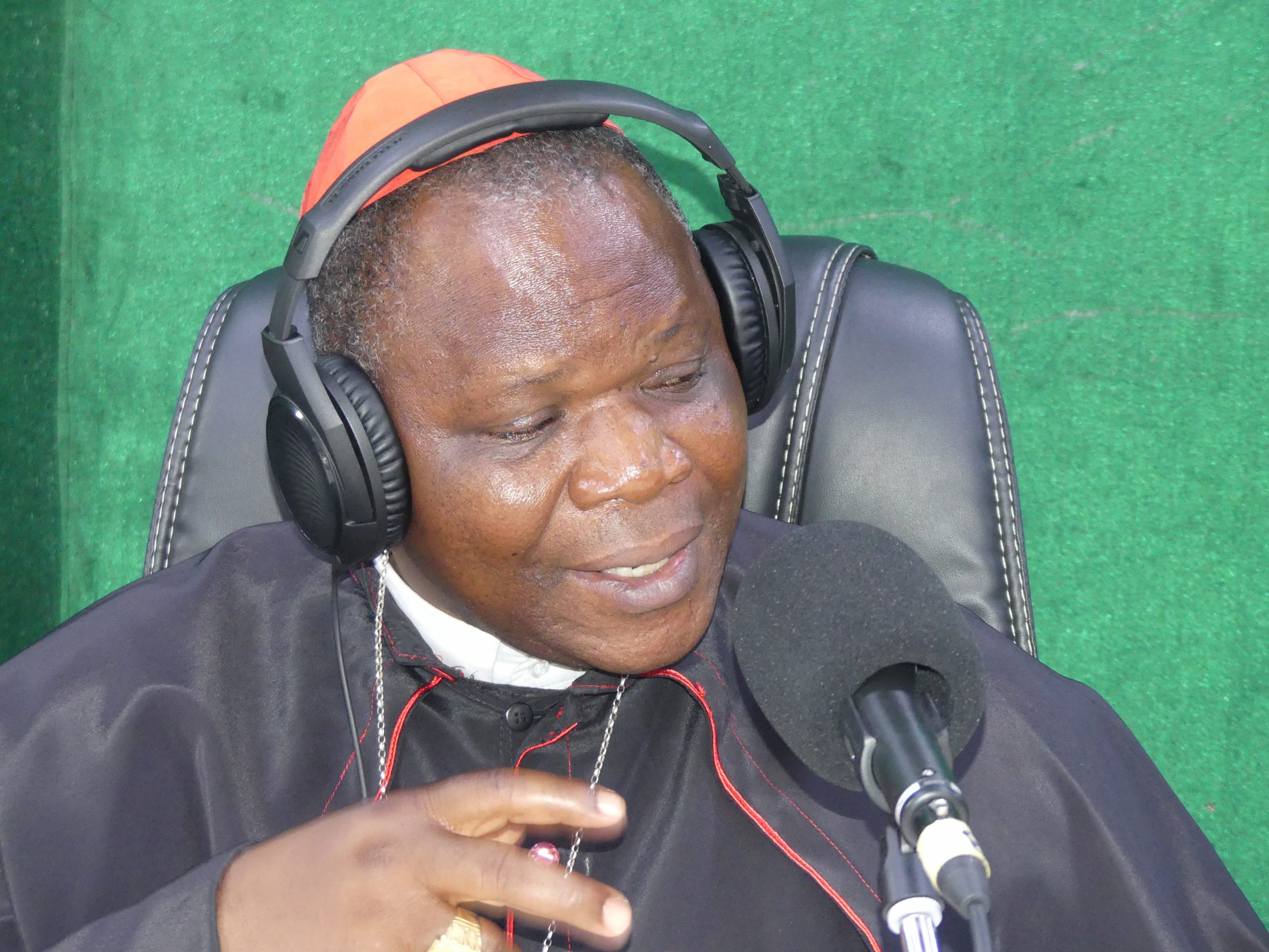 « Pour l’heure, il revient à l’Etat de pourvoir entretenir et embellir le lycée d’Etat des Rapides »