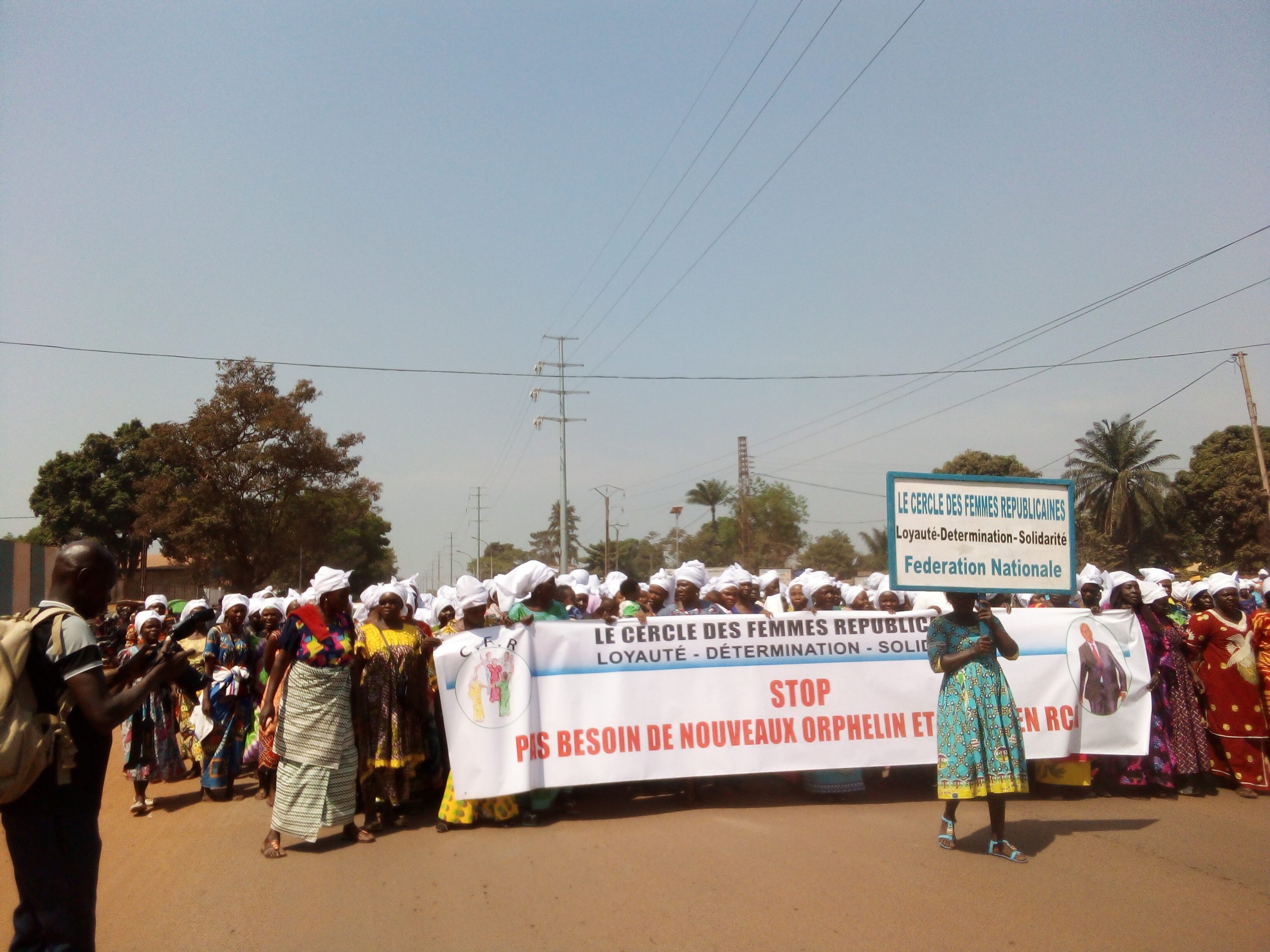 Centrafrique : plus d’un millier de femmes protestent contre l’insécurité devant la Minusca