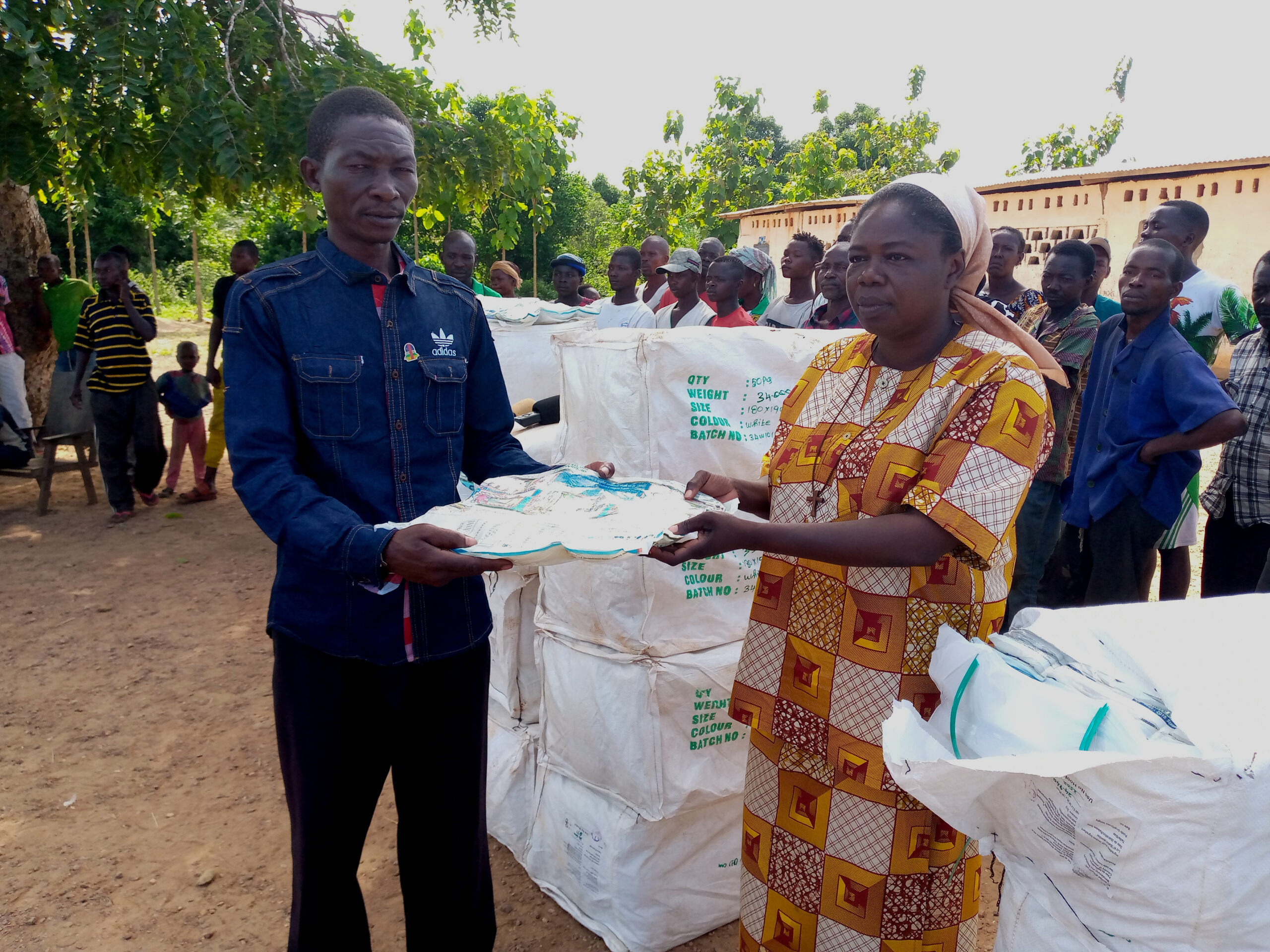 Centrafrique: le gouvernement et la coordination diocésaine de santé ensemble pour vaincre le paludisme dans les villages Zado, Béyèrè et Bondokpo