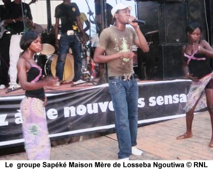 A Bangui les musiciens centrafricains dansent le blues
