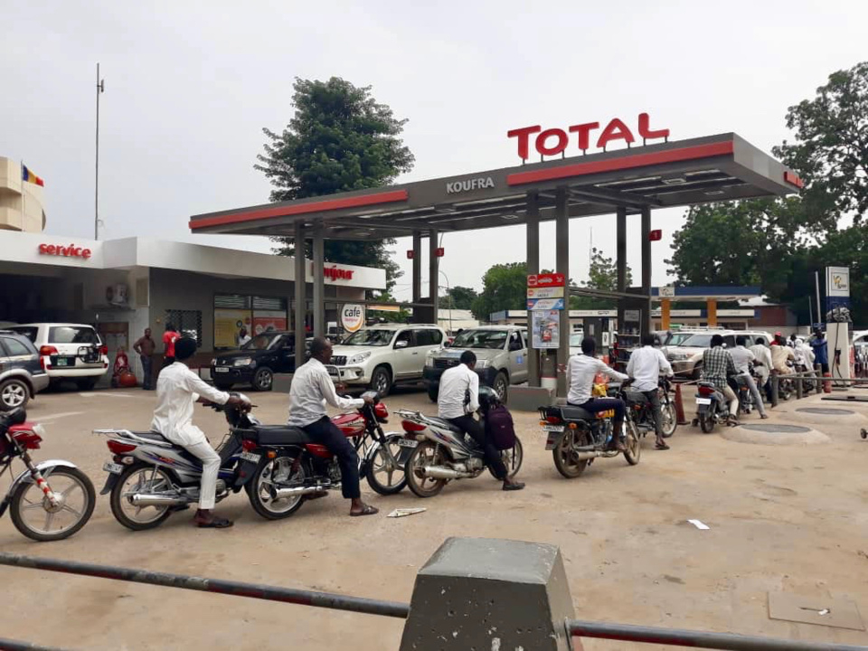 FAUX, le litre d’essence n’est pas vendu à 1500 FCFA au Tchad