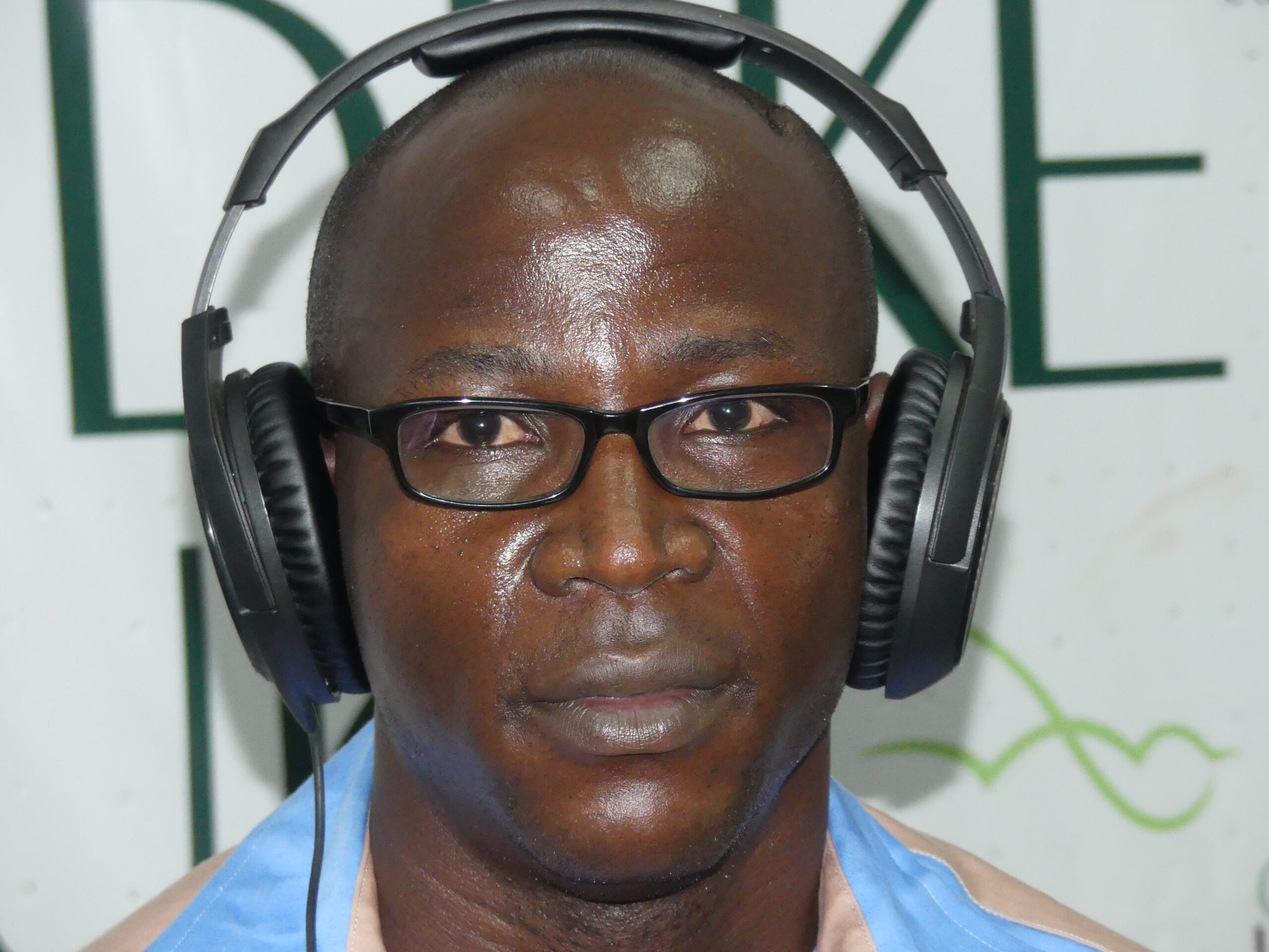 Dr Nerry Urbain Mballa présente les enjeux de l’étude nationale prospective RCA-2050