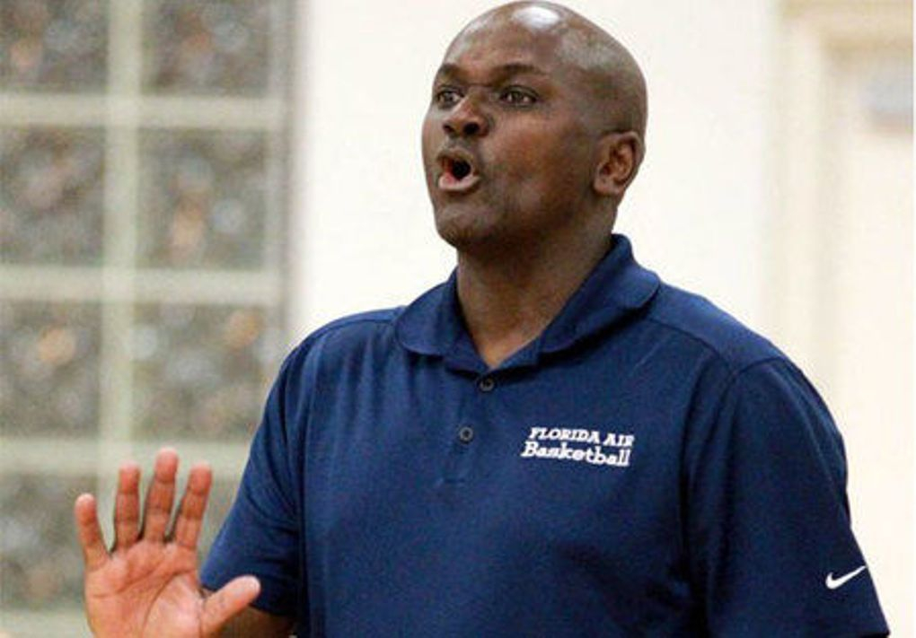 Centrafrique: Aubin Thierry Goporo, un des meilleurs entraineurs des académies de basket-ball aux Etats-Unis