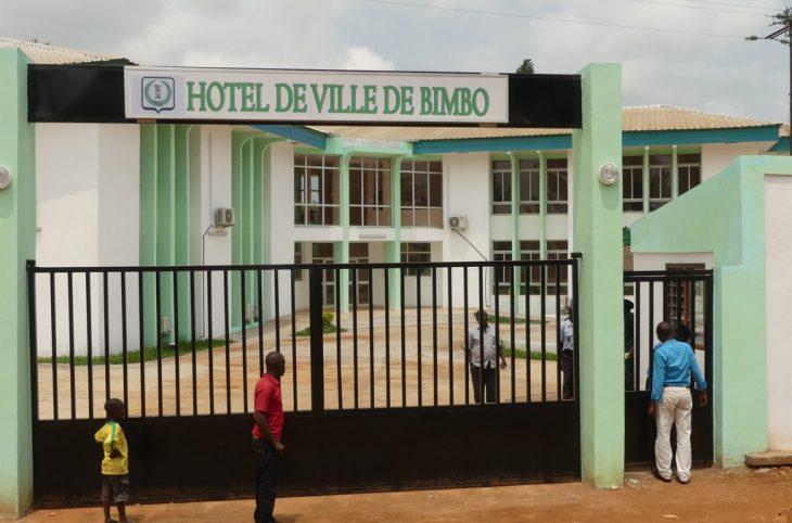 Le projet "Chantier école", vecteur de réunification des jeunes de Bimbo et du 3ème arrondissement