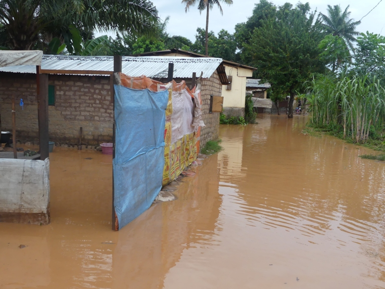 RCA : Les conseils sanitaires de Dr Vie de Dieu Ngocko Zéngué  pour éviter les conséquences des inondations sur la santé des sinistrés