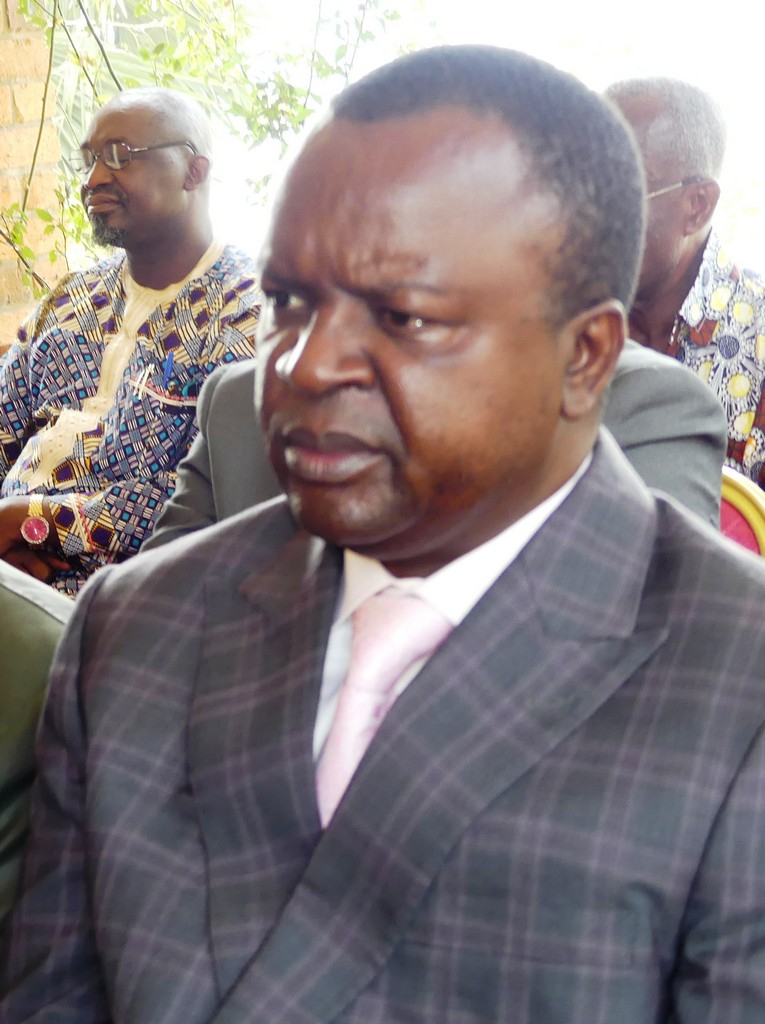 « E Zingo Biani » exige du Chef de l’Etat le limogeage de trois ministres