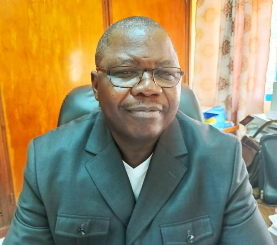 « Les bras cassés n’auront plus leurs places à la poste. La poste doit se transformer »