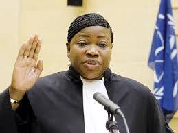 Fatou Bensouda salue « l’engagement des autorités centrafricaines à lutter contre l’impunité »