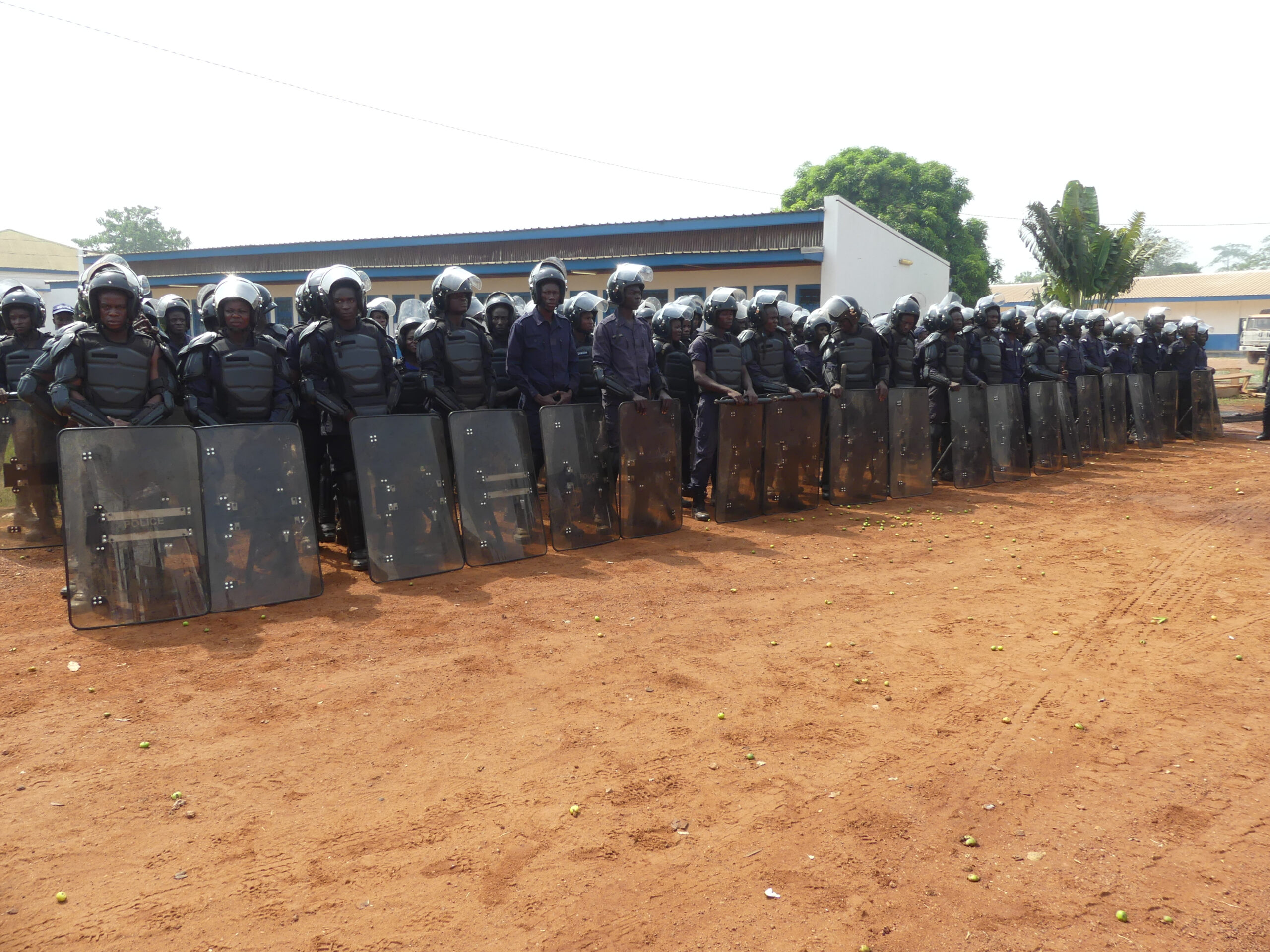 Bangui : La mobilisation syndicale à la Bourse de Travail dispersée par la police