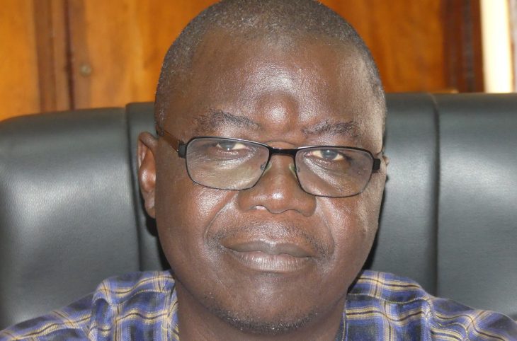 "Nous allons mettre en place une filiale de banque postale pour offrir de services bancaires à des particuliers à travers le pays", Eleazar Ndodet Grekanda, directeur général de la poste centrafricaine