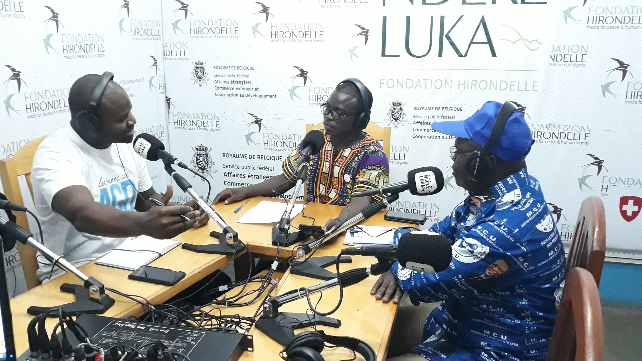 Débat électoral entre le représentant du candidat N°1 Faustin-Archange Touadéra et celui du candidat N°2 Anicet-Georges Dologuélé