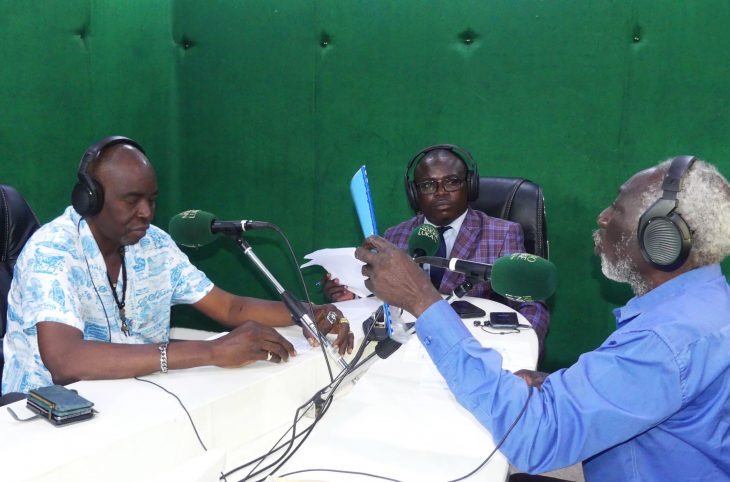 Référendum constitutionnel : le pouvoir battra-t-il campagne seul ?