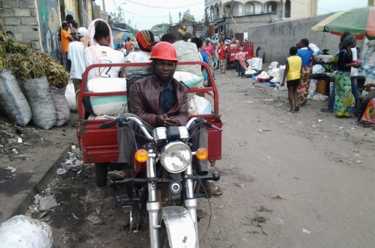 Centrafrique : les triporteurs gagnent du terrain dans le transport à Bangui
