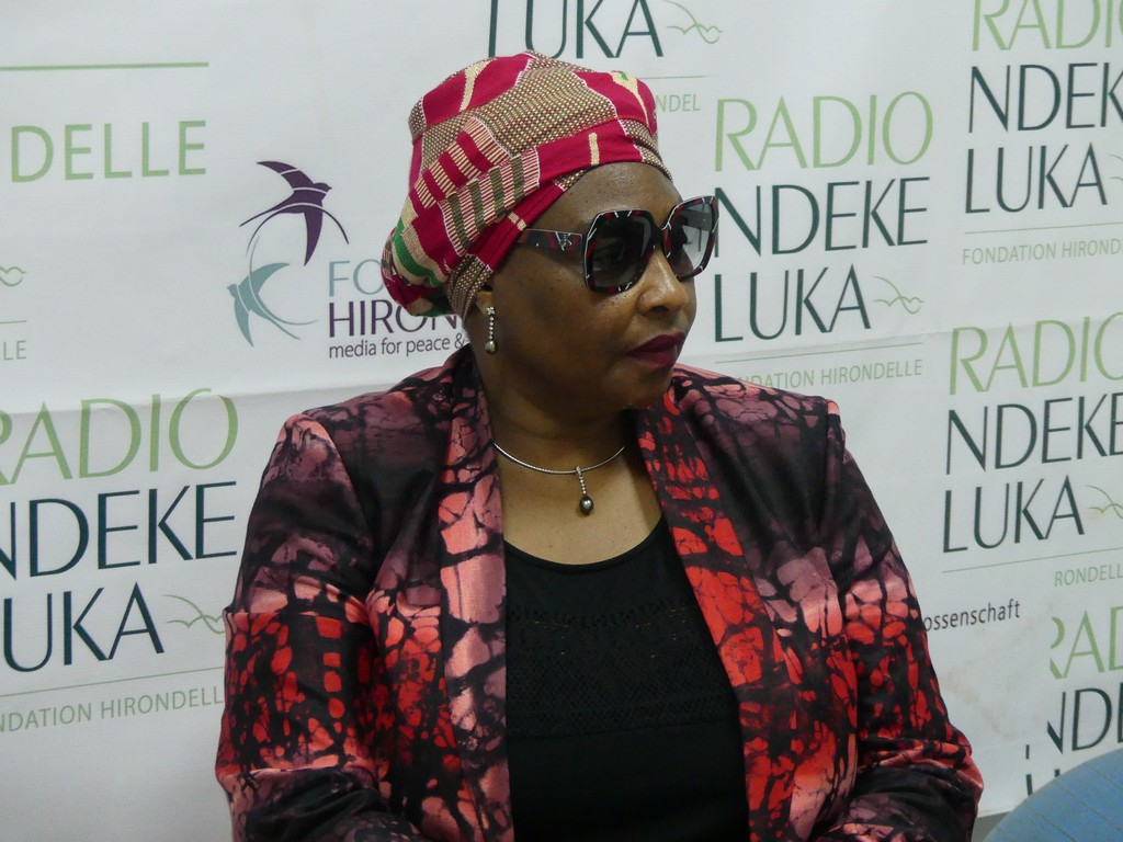 La diva de la musique sud-africaine Yvonne Chaka-Chaka en concert à Bangui plaide pour la paix et la dignité Humaine.
