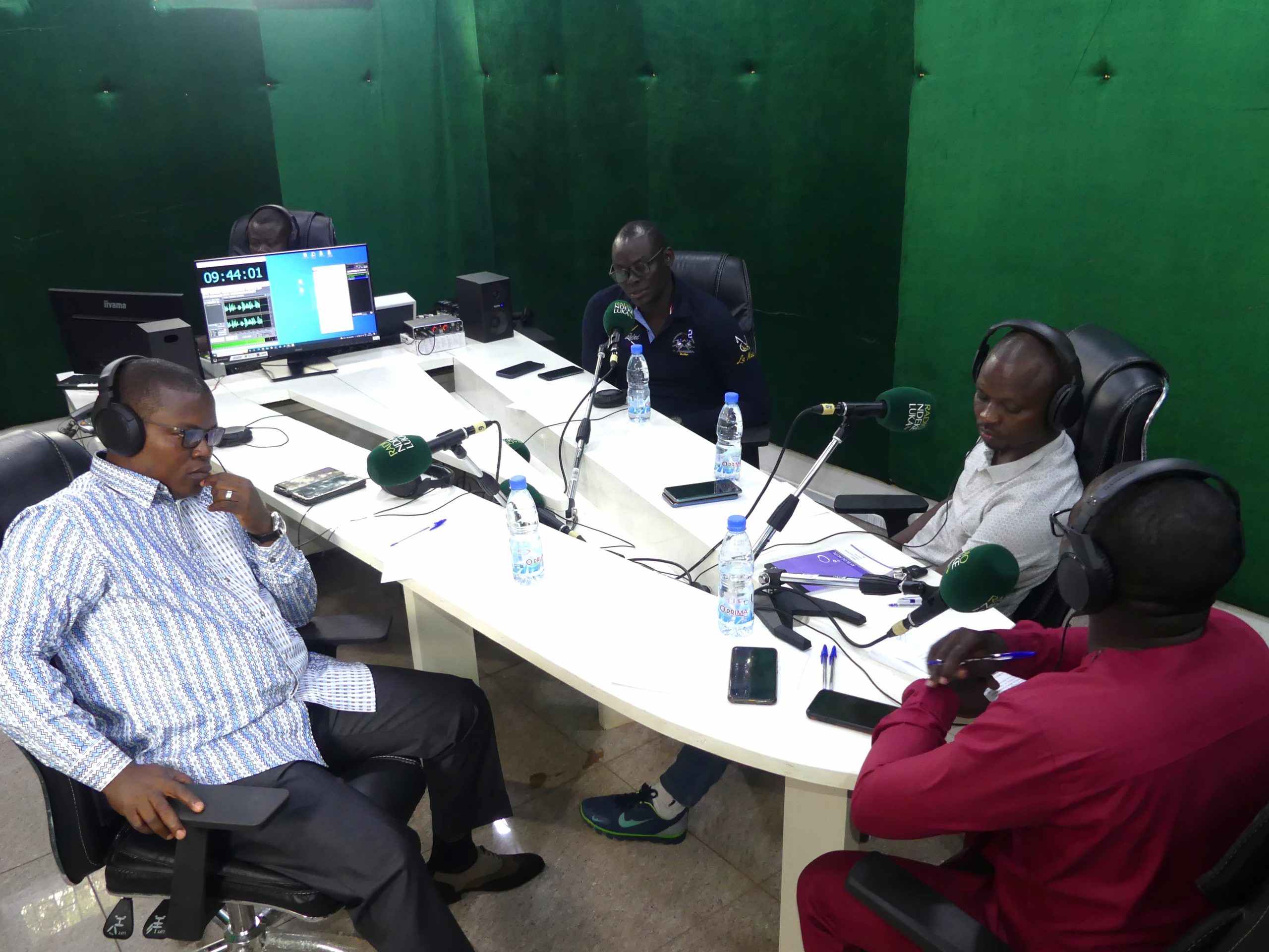 Quel rôle joue la société civile dans l’animation de la vie politique et sociale du pays ?