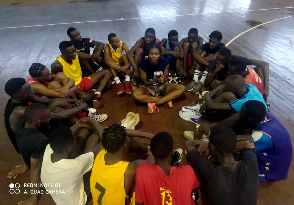 RCA: des jeunes de 6 à 17 ans s’initient au basketball pendant les vacances à Bangui