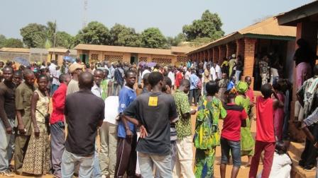 Des retards et des incidents mineurs signalés