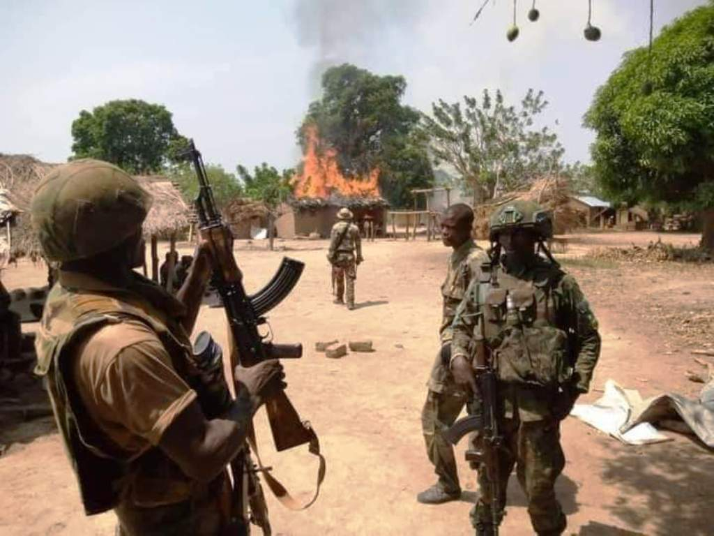 Centrafrique: la progression des Forces armées centrafricaines et leurs alliés pousse les rebelles de la CPC à se retirer de la ville de Bouar