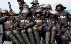 Incorporation à la Sécurité publique dans un contexte de grève des policiers