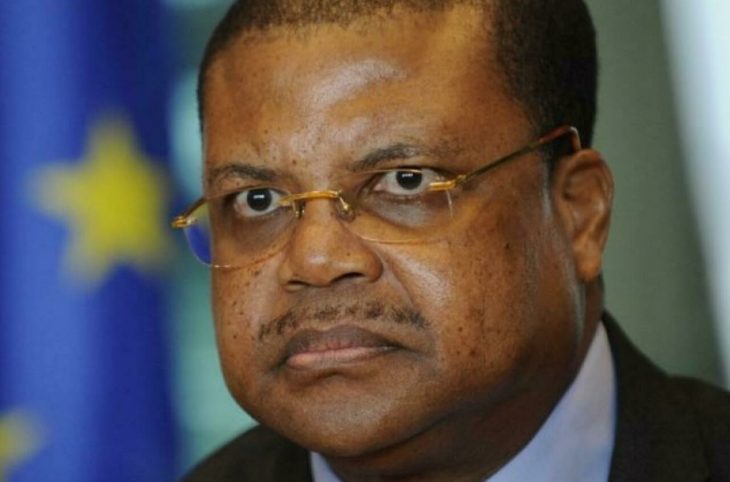 "Il est hors de question de siéger au Comité préparatoire sans le retrait de la mesure"