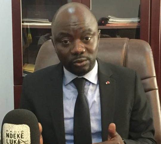 "Je fais partie des rares ministres des sports qui décident de reverser l'argent au trésor public"