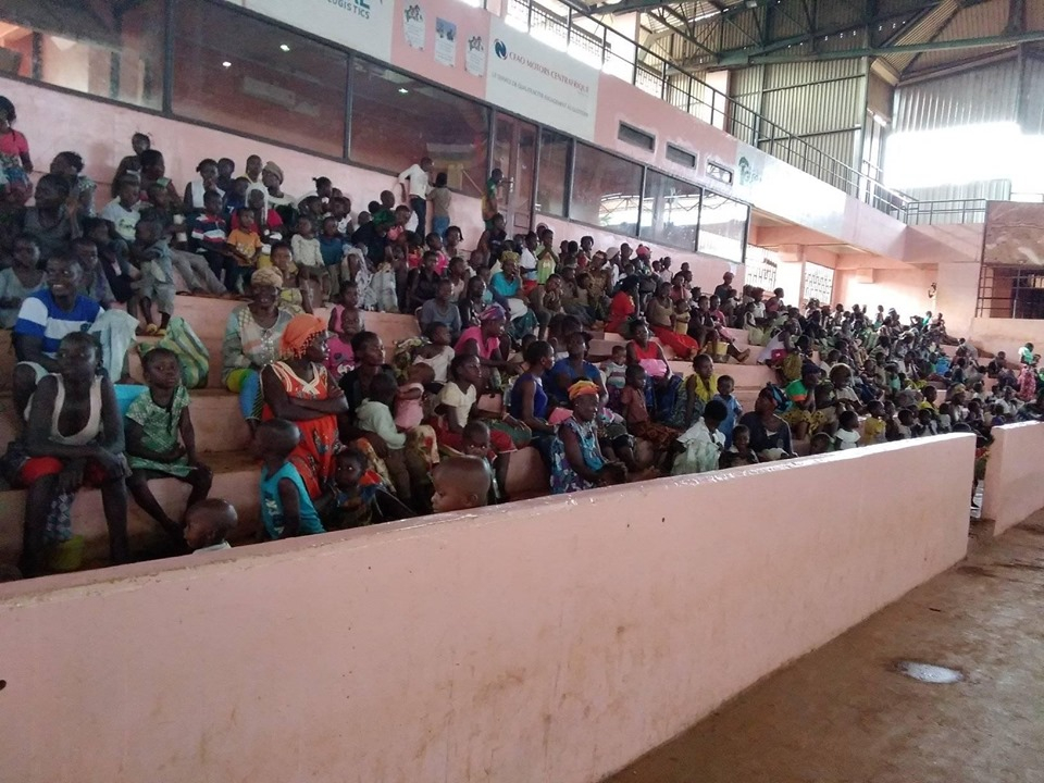 RCA : Le gouvernement relocalise les sinistrés du 6ème arrondissement à l’Omnisport