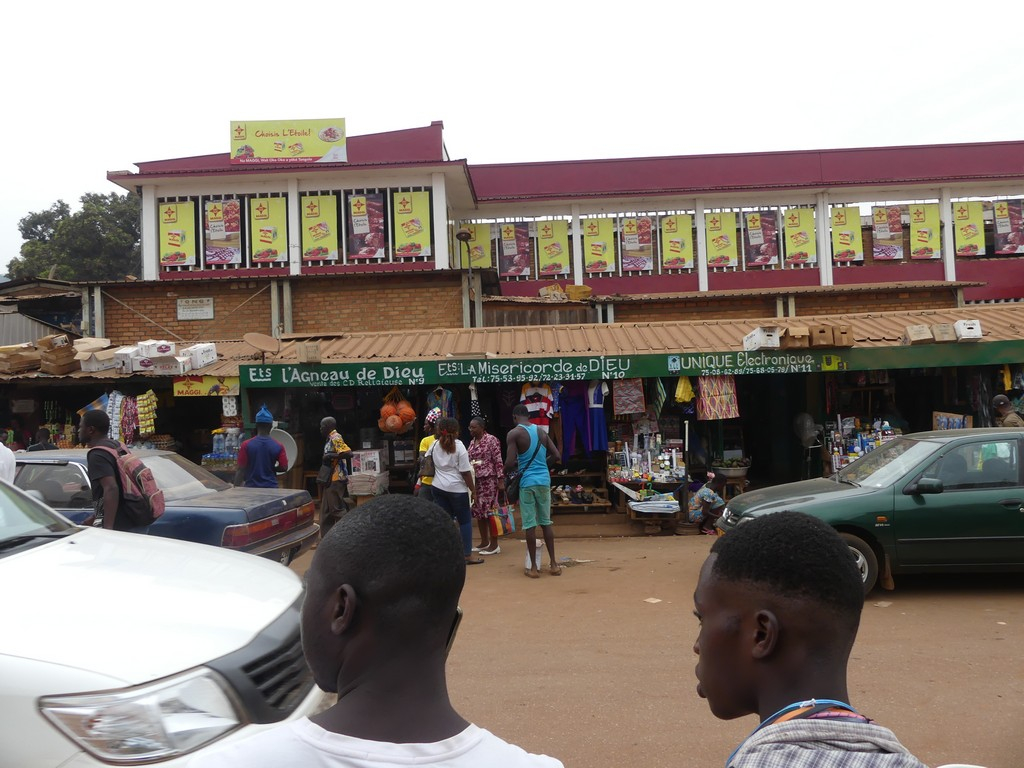 Les mesures incitatives pour les opérateurs économiques à quitter le secteur informel pour le formel