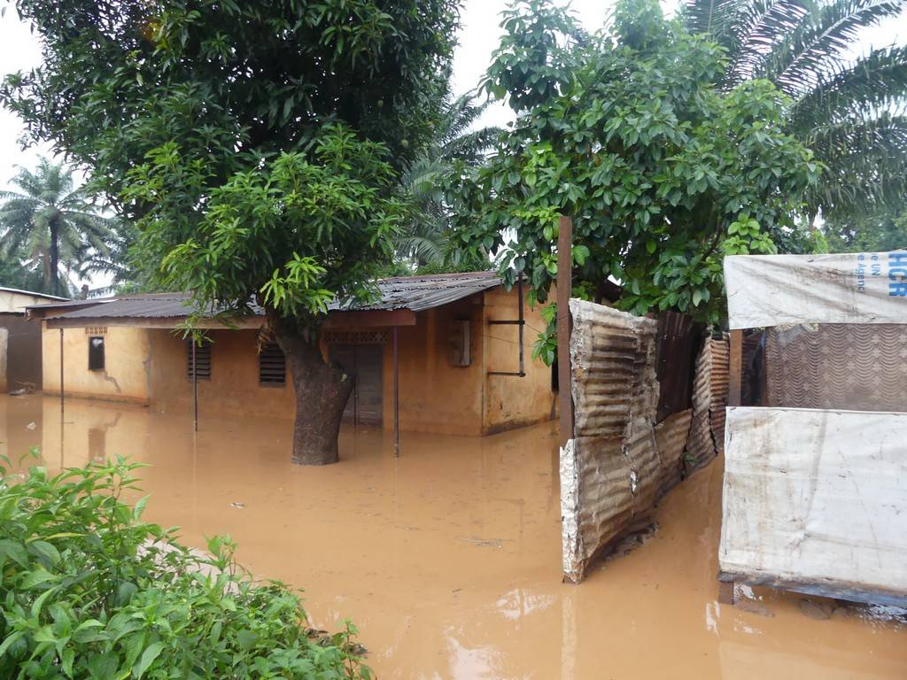 Bangui/Inondations : des sinistrés contraints de regagner leurs maisons malgré le risque de contraction des maladies