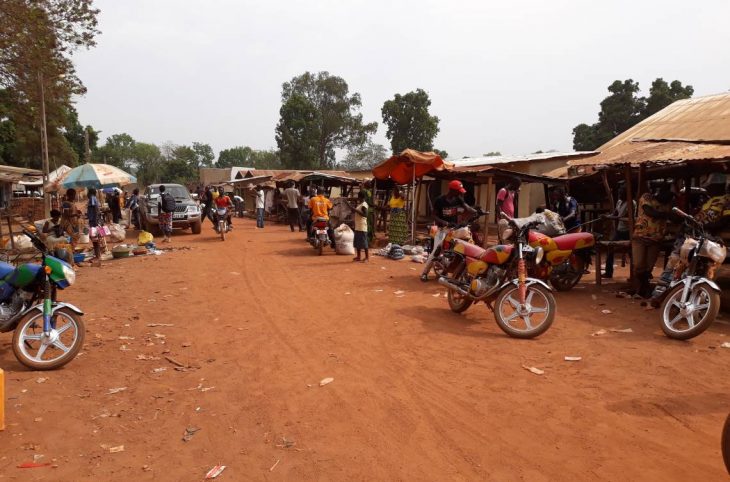Bossangoa: après la reprise de la ville par les forces loyalistes, les autorités appellent les habitants à regagner leurs domiciles