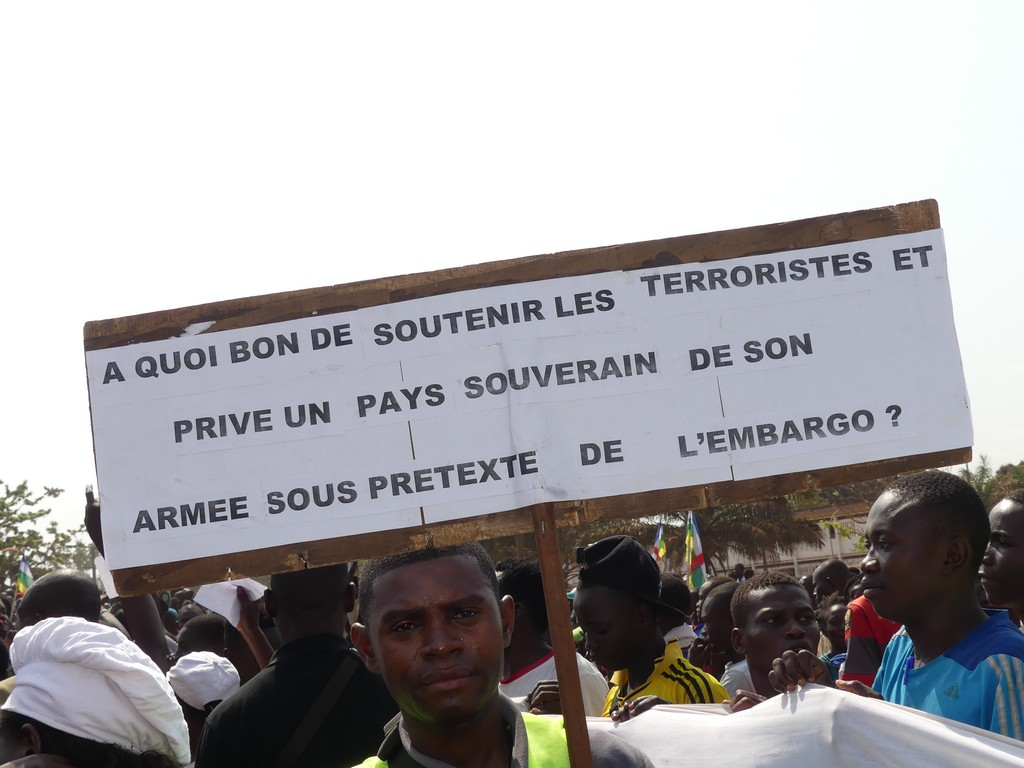 Ouham : Plusieurs personnes dans la rue pour protester contre le maintien de l’embargo