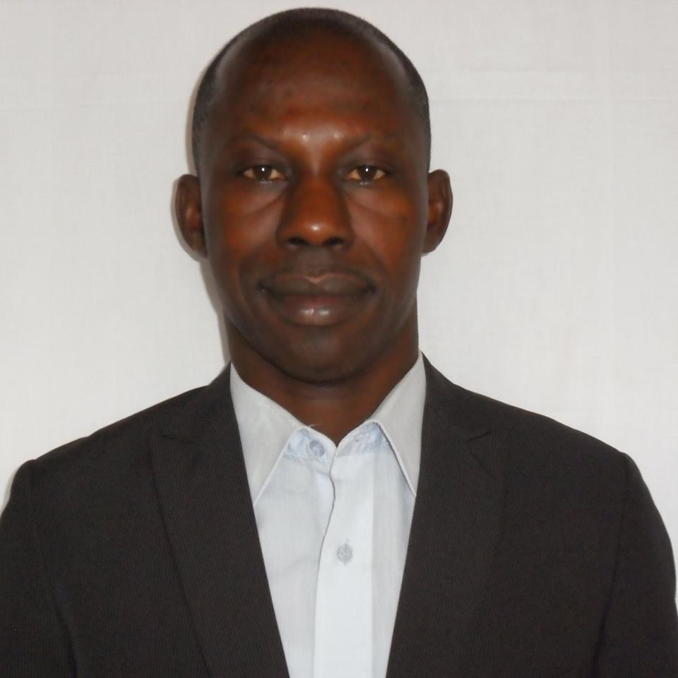 « Le gouvernement est à pied d’œuvre pour faire face aux problèmes d’éducation en Centrafrique » selon Ernest Mada