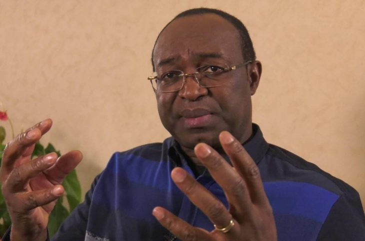 "Nous sommes en train de jouer notre rôle de leaders politiques ; de défenseurs de la population"