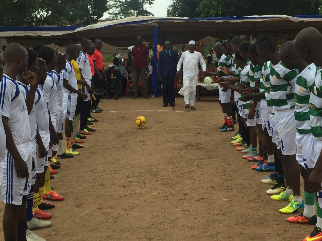 RCA : la cohésion sociale au centre d’un match de football au village Bimon
