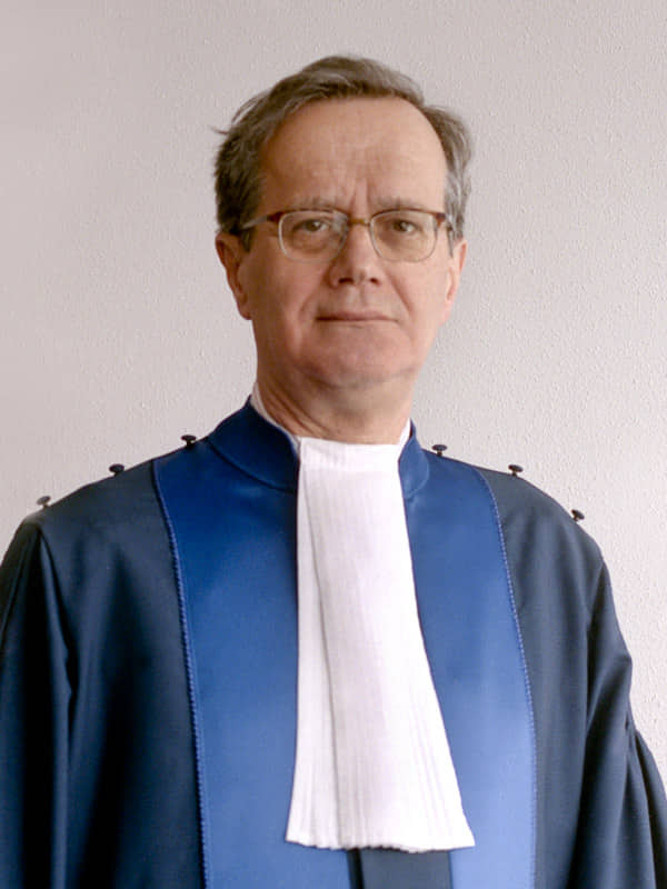 Les procédures de jugement devant la Cour Pénale Internationale avec Marc Perrin De Brichambaut