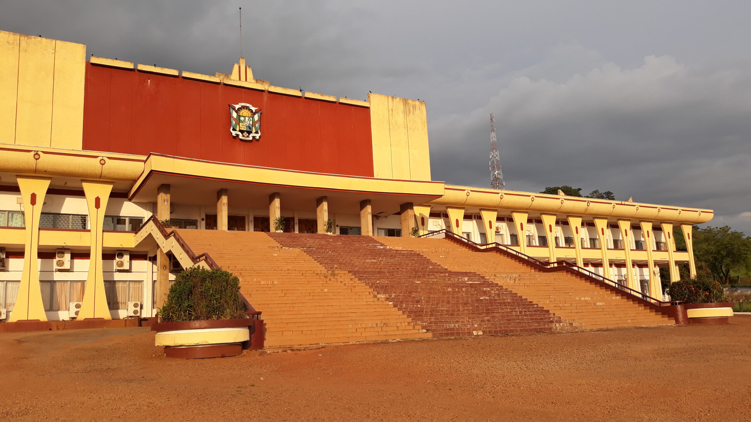 Le collectif des députés de la 5ème législature saisit la Ligue centrafricaine des droits de l’Homme