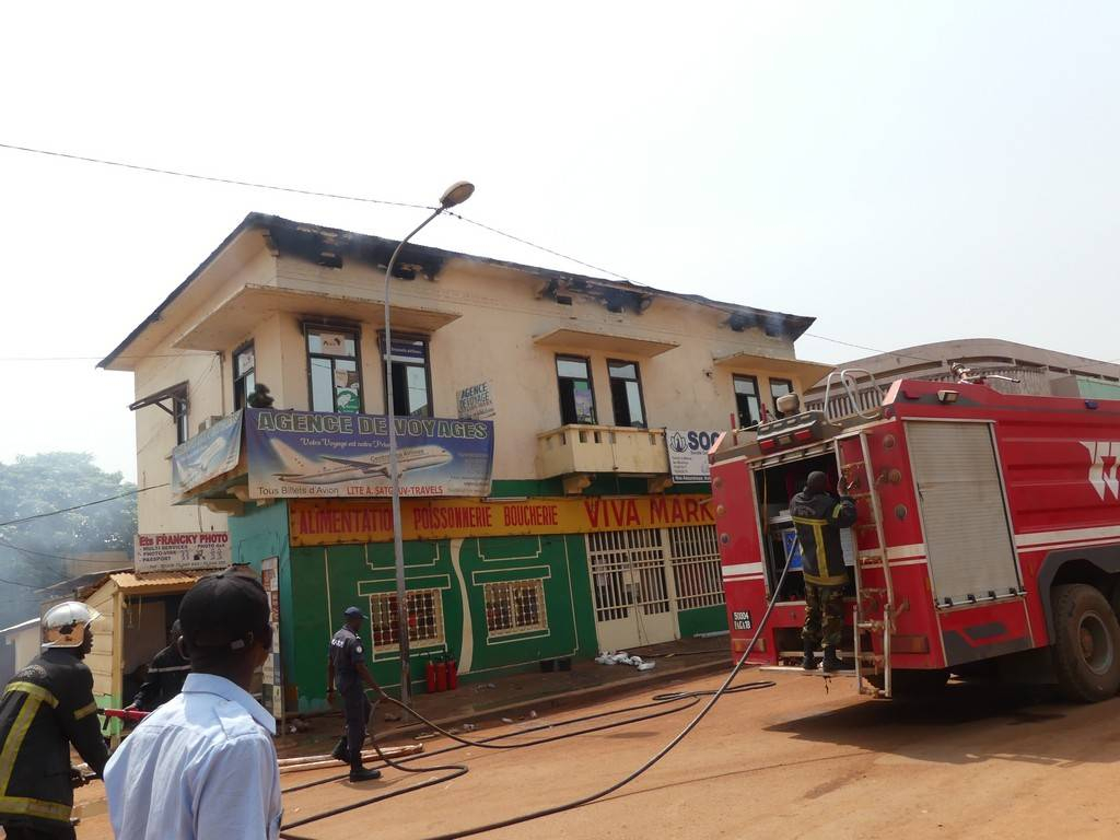Bangui: des habitants déplorent le dysfonctionnement de la ligne 118 et l’inaction des sapeurs-pompiers