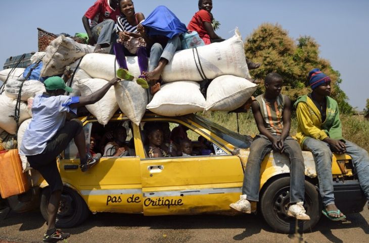 Centrafrique/transport en régions : des passagers inquiets de la surcharge des véhicules